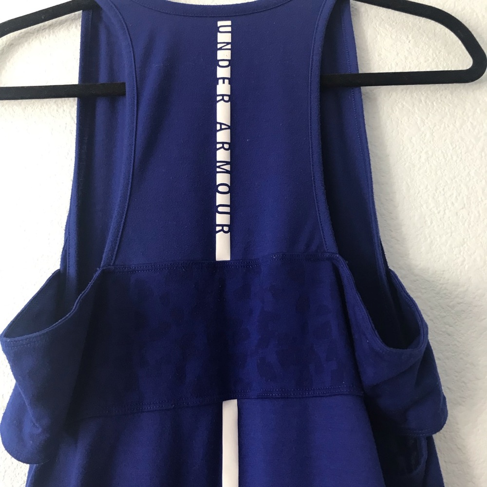 Under Armuor Athletic Tank Top Blue Women’s Size Large - Picture 3 of 8